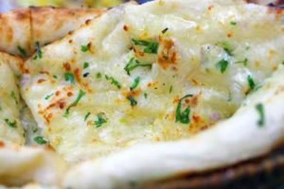 GARLIC NAN